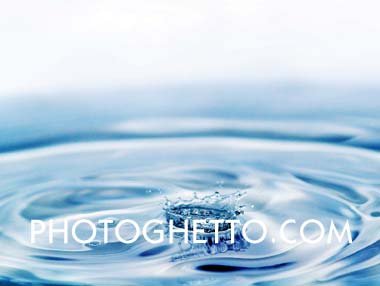 Micro Splash & Wave Photo Image